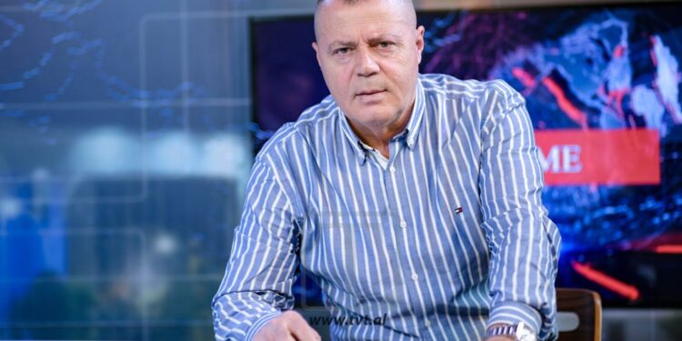 Krijimi i “Vetëvendosjes” në Tiranë është një lëvizje budallaqe dhe mistrece, Albin! Duhet ta shkrini sa më shpejt
