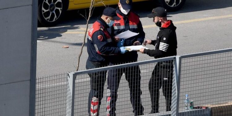 Zbardhen detajet e reja! Sherri mes kandidatit për deputet të LSI dhe personave të tjerë në Sauk ka nisur për një vajzë