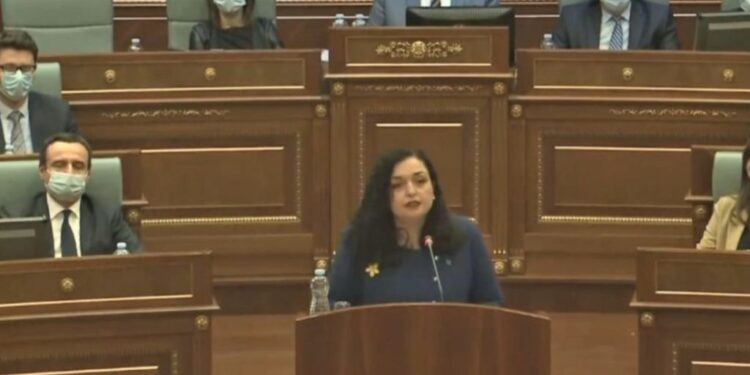 Vjosa Osmani entuziaste pas zgjedhjes presidente: Jemi model edhe për shtete më të konsoliduara
