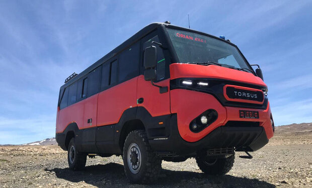 ”Torsus Praetorian” autobusi që shkon kudo në të gjitha kushtet