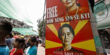 Mianmar: Junta thotë se Aung San Suu Kyi do të dalë në gjykatë