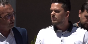 “Mjekët i neglizhuan”, djali i Afrim Halilit hedh dyshimet e rënda pas tragjedisë në Gjirin e Lalzit: Ngordhi edhe qeni!