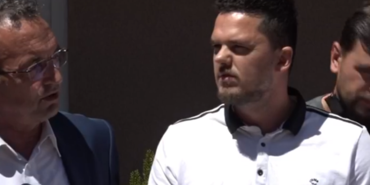 “Mjekët i neglizhuan”, djali i Afrim Halilit hedh dyshimet e rënda pas tragjedisë në Gjirin e Lalzit: Ngordhi edhe qeni!