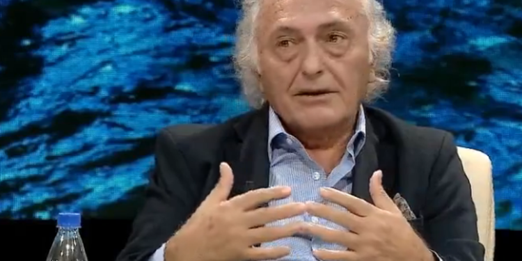 “PD ra në dhunë, kishte vrasje e tortura”! Frrok Çupi flet për periudhën e errët që i rrezikoi edhe jetën: Mendo të jesh në gazetë e të sfidosh vdekjen, është e rëndë!
