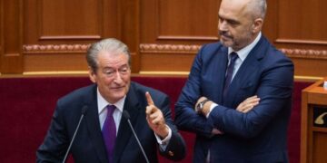 “Po nëse vendimi do ishte për Ramën”, avokati i njohur flet për shpalljen e Berishës non-grata: Ish-Kryeministri ta marrë seriozisht, duket qesharak kur thotë do ngre padi