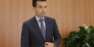 Ndizet debati brenda PD-së në Shkodër, anëtari i strukturës i drejtohet Shehajt: Çfarë kërkon këtu, edhe ti je pjesë e humbjes