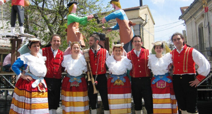 Reportazh: San Costantino Albanese dhe festa e Shën Mëria e Yllit