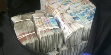 E shitën si zbulim të madh: E vërteta dramatike e furgonit me 120 mijë paund që u kap në Durrës