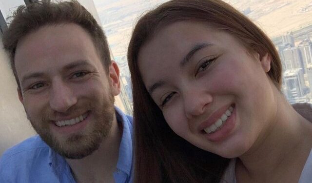 V.rasja e nënës 20-vjeçare britanike në Greqi, dyshimet mbi rolin e bashkëshortit të saj