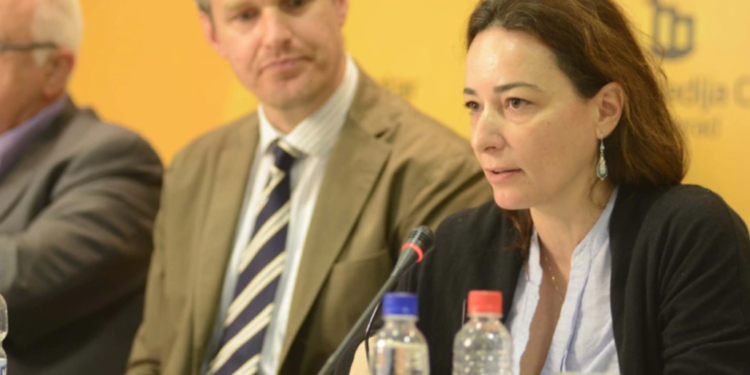 Meqenëse tani është Albini kryministër, “SHBA-ja dhe BE-ja, t’i bindin pesë vendet evropiane që ta njohin Kosovën”