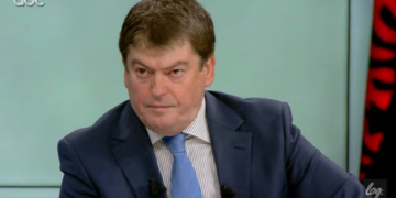 Bamir Topi: Vatra e qelbit që ka sëmurë PD-në është Berisha, jo Basha. Nuk fitohet veç duke ngritur dy gishtat lartë