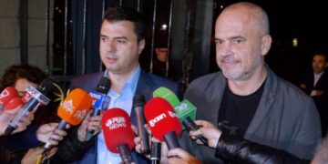 Lulzim Basha duhet ta pranojë ftesën e Edi Ramës