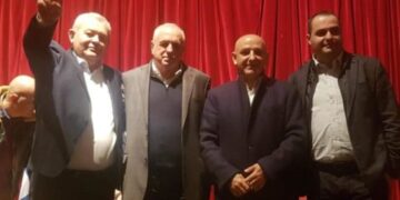 “Tritani Don Kishot dhe Dasho Alikon Sanço Panço”, plas sherri edhe në PD-në e Gjirokastrës: Fundërrinë e ricikluar e Ramiz Alisë