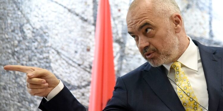 Rama, intervistë për “Financial Times“: Nëse Shqipëria është një adoleshente, Brukseli po vuan nga amnezia (sëmundjë e harresës) se kush janë. Shpresoj të shërohen shpejt