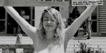 Doli lakuriq për të protestuar, flet Florinda: Nuk ndihem vetëm!