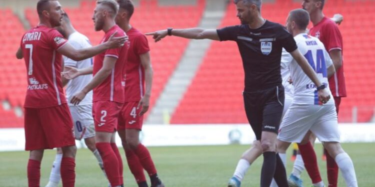 SKANDALI: Penalltia inekzistente e kamikazit të Armando Dukës kundër Partizanit, që vendosi fituesin e Superiores