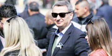 Mbledhja e Këshillit Kombëtar, Kadilli: Burri duket jo kur merr pushtetin por kur vendos të heqë dorë prej tij, e mbani mend mbështetjen absolute të Berishës,