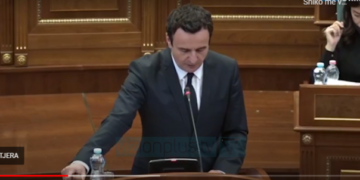 Albin Kurti e merr me nge, pas dy muajsh prezanton programin qeverisës. Kthesa: Të tentojmë të pajtohemi në dialogun me Serbinë