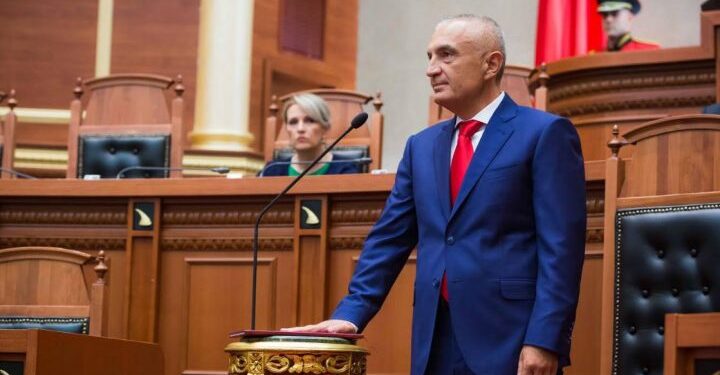 Përcaktohet data kur Kuvendi do të mblidhet për shkarkimin e Ilir Metës, Balla: Dosja voluminoze prej 100 faqesh do ta fundosë Presidentin