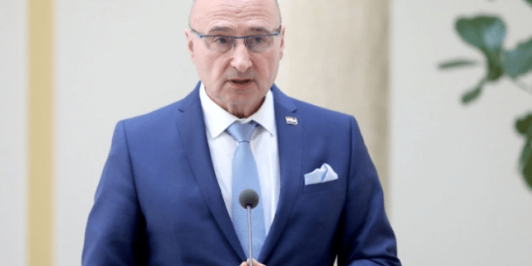 Kroacia i përgjigjet histerisë serbe për Kosovën