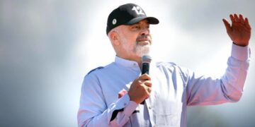 “Gati për Shqipërinë”, Rama publikon dy e-mailet që e kanë impresionuar dhe bën një ftesë të hapur