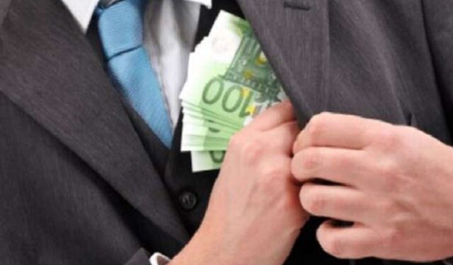 Zoti Rama, email-et impresionuese… me “bedelat” në administratë depresionuese