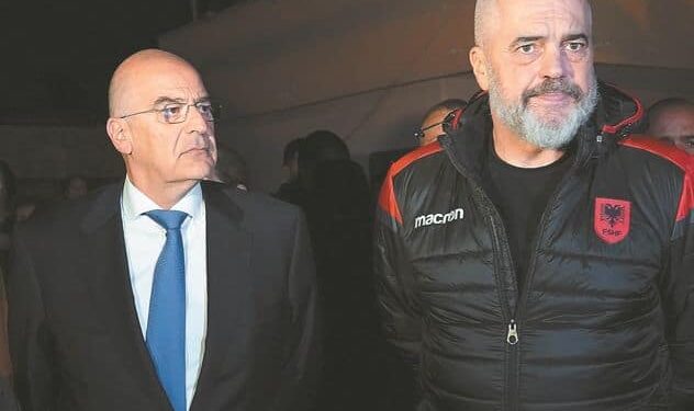 Ministrit i jashtëm grek Dendias shqiptarë, i biri Spiro Dedes ish Kryetarit të Dhomës së Tregëtisë së Korfuzit, nga Iliazi i Himarës”