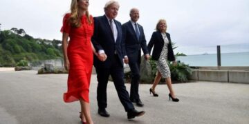 Presidenti Biden në Britani, takim me kryeministrin Johnson përpara samitit të vendeve anëtare të G7