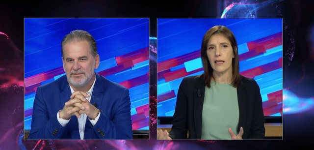 “E ke me të vërtetë këtë”?! Videot e gjyqtares së Elbasanit fut në sherr Artur Zhejin me Klodiana Lalën! Zhej: Kjo më duket kësulkuqe kur e krahasoj me kriminelat me kollare