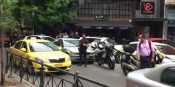Ekzekutuan shqiptarin me 8 plumba në kokë: Momenti kur autorët ia mbathin me taksinë e vjedhur në Greqi (Video)