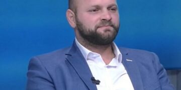 “Tre herë Rama kryeministër, tre herë Basha kryetar PD-je”! Habit Halit Valteri: Kutitë e votimit do të mbushen në favor të Bashës për këtë arsye