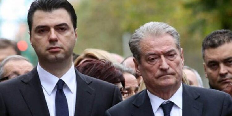 Shantazhet e Berishës ndaj SHBA për të marrë PD, blof për të rritur pazarin: Deputetët demokratë kundër rikthimit të tij