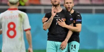 Ofendoi shqiptarët, Arnautoviç kërkon ndjesë dhe në gjuhën shqipe: Më falni!