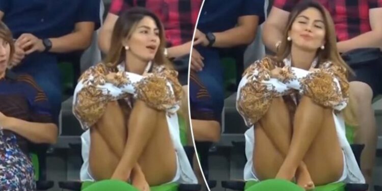 Video që po bënë xhiron e botës“! Unë, zemra ime dhe gjithçka i përket asaj”: Komentatori mahnitet nga bukuria e tifozes ruse! Harron ndeshjen dhe i’a fillon këngës