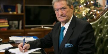 Berisha në panik të thellë nga amerikanët! Kërcënon se do të nxjerrë të dhënat e operacioneve sekrete të SHBA në Shqipëri