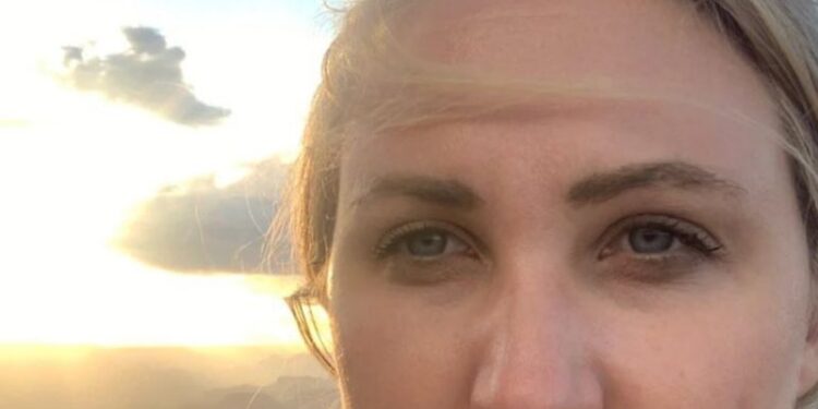 “Jam me një të panjohur, shpresoj që nuk po më rrëmbejnë”! Mesazhi i fundit me nënën: Gjendet e pajetë 34-vjeçarja