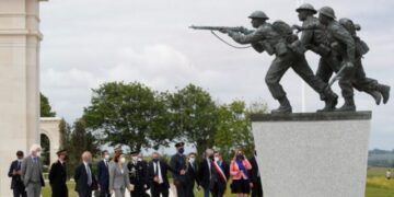 Betejë vendimtare për Luftën II Botërore: Franca nderon të rënët në Betejën e Normandisë në qershor 1944