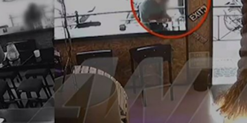 Momenti kur shqiptari ekzekutohet me breshëri plumbash në Greqi: Rrëzohet në tokë dhe tenton të ikë, por…