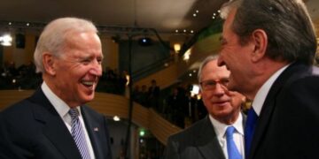 Këto janë arsyet pse urdhri i Joe Biden duket si i kopsitur posaçërisht për Shqipërinë