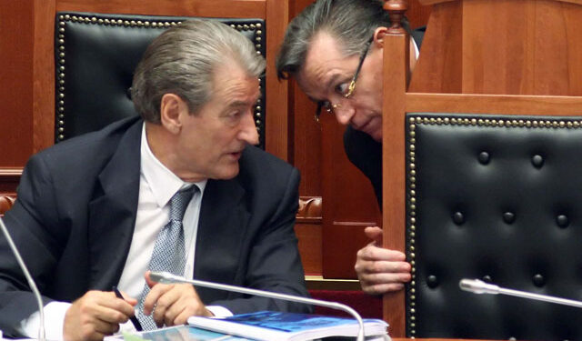 Nepotizmi/ Babë e bijë prej 3 vitesh në Bankën e Shqipërisë: Ridvan dhe Adela Bode, 42 milionë lekë paga në vit, administrata peng e kupolës së korruptuar