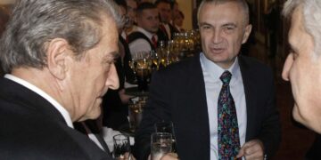 Analisti flet me emra, kush janë presidentët që do përballen me drejtësinë! Ky që po ikën dhe pika e tij e dobët