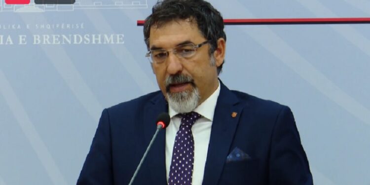 Ministri Çuçi para mediave për ngjarjet kriminale: Gjyqtarët KÇK të reflektojnë, brenda javës nis ndryshim i thellë në polici
