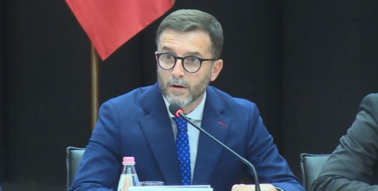 Braçe sulmon Ramën: Kur pranon korrupsionin dhe konfliktin e interesit si “hap përpara”, duhet të heshtësh