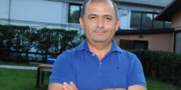 Si u zbulua pasuria e Gëzim Sallakut nga transfertat e dyshimta: 150 mijë € do i justifikonte me 10 bletë e 32 pula