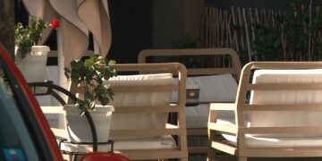 Lajmi i fundit/ Vrasje tek ish-ekspozita në Tiranë, plagoset ish-prokurori i “21 Janarit” Adriatik Cama