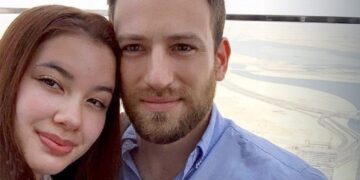 “Vrasësi nuk ishte shqiptar, është grek, është bashkëshorti i saj”! Lum reagimesh në rrjetet sociale për vrasjen e Karolinës