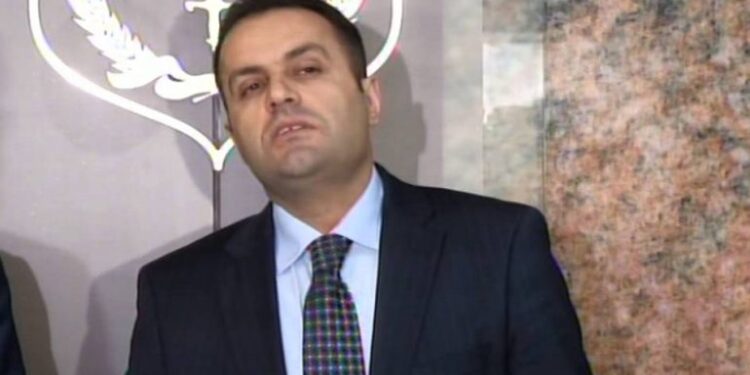 Adriatik Llalla, i dënuari për korrupsion që u kthye në personazh parodie