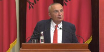 Meta: Shkarkimi im shfaqje e parlamentit monist për të zhvendosur vëmendjen nga krimi zgjedhor