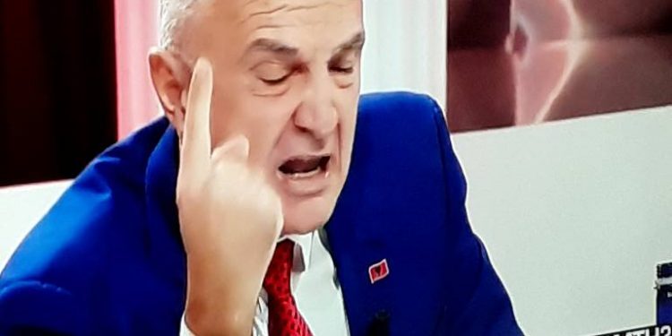 “Joe Biden kërkon ‘asgjësimin’ tënd”, qytetarët nxjerrin ‘zbuluar’ Metën: Bëhu gati për burg o Ilir floriri! Ke plaçkitur…