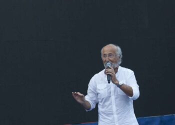 Të “vranë” edhe ty, Mirush Kabashi! Dëgjoni apelin e Mirush Kabashit përmes vargjeve të Çajupit: Mos e ndani Shqipërinë! (Video)